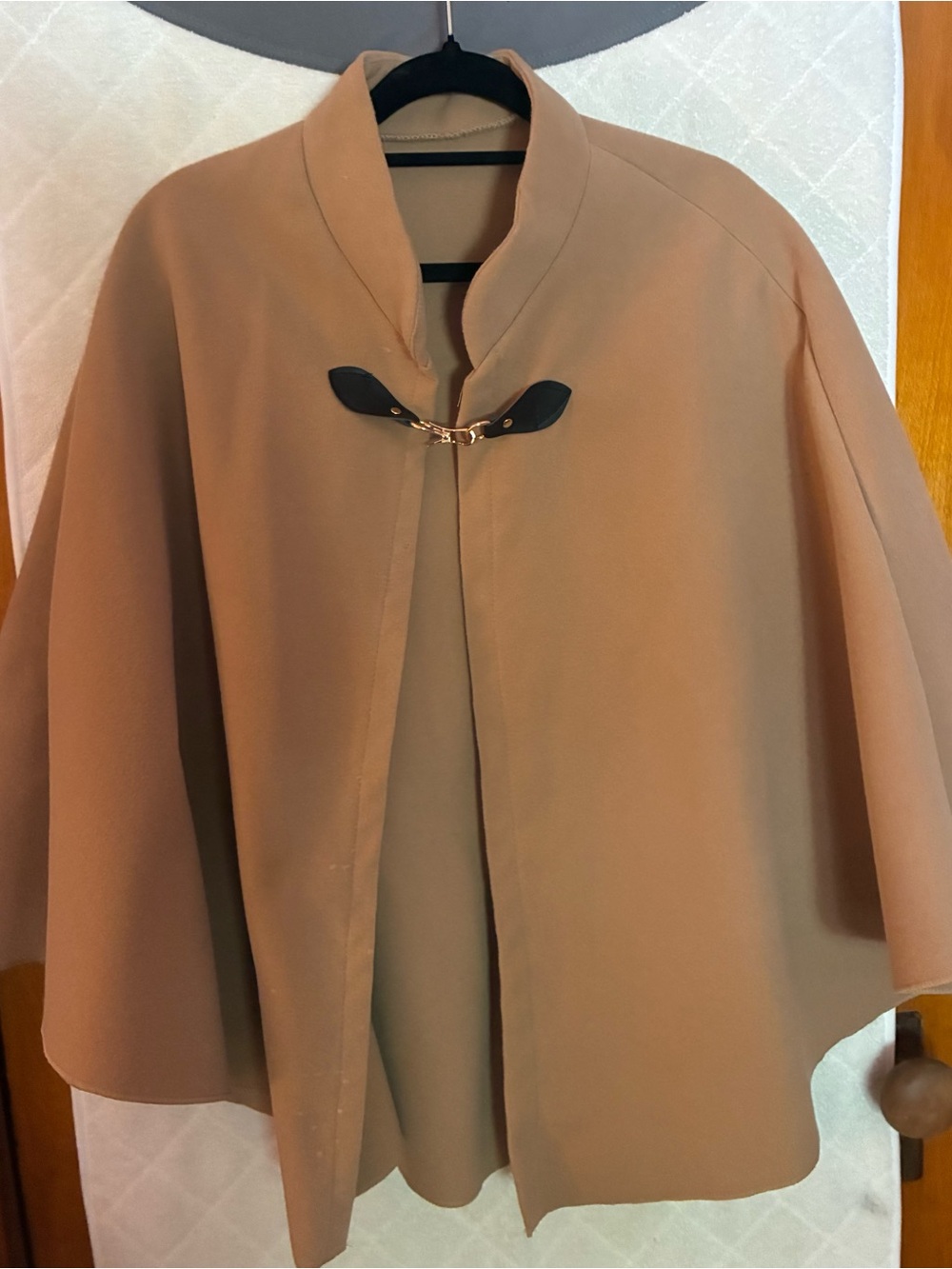 Parisian Tan Cape - Made in France